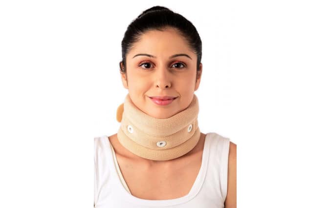 Vissco Cervical Collar with Chin Support - Regular